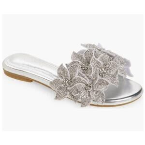 Azalea Wang Women's Estelle Paislee Flower Slide Sandals Silver Size 7 NIB